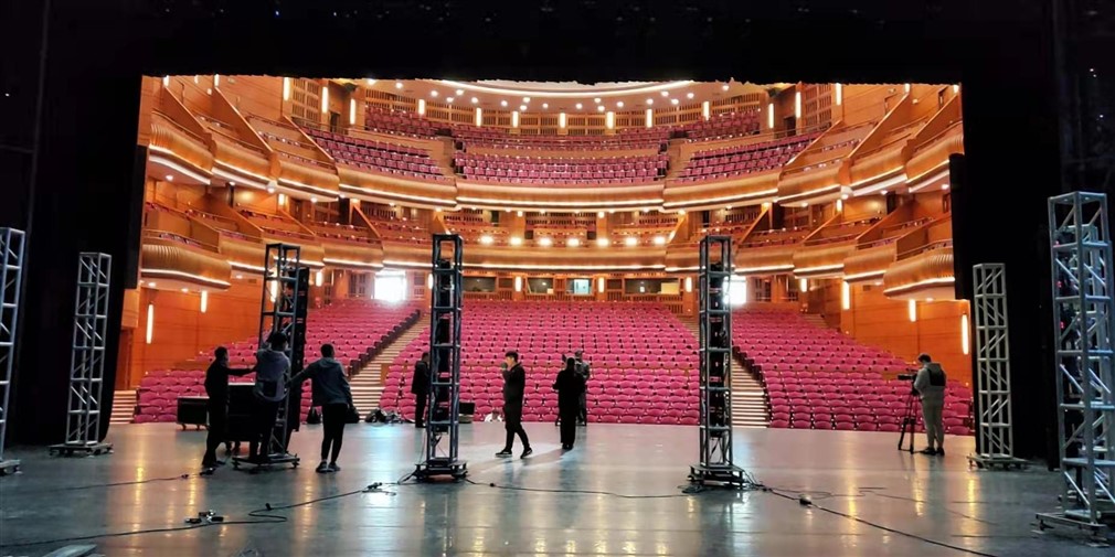 Dalian stage set up for filming, Shanghai cameraman,